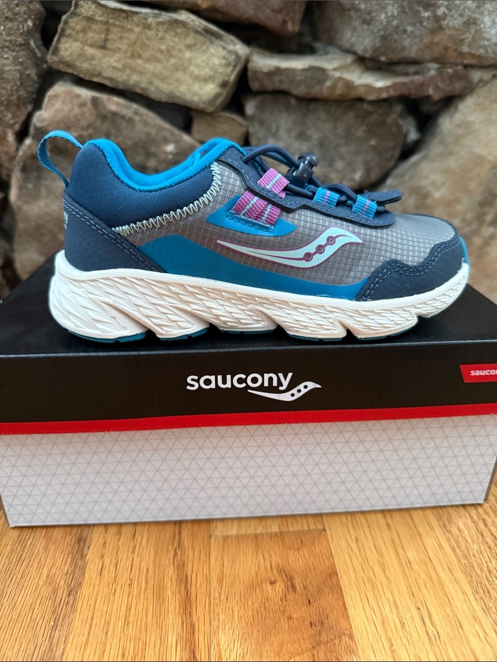 Saucony Kids Navy, Teal & Pink Athletic Sneakers Size 10.5 Little Kids